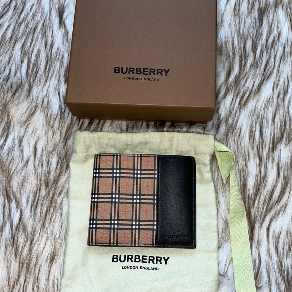 Burberry Wallet
